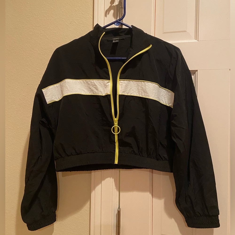 Forever 21 cropped sporty windbreaker